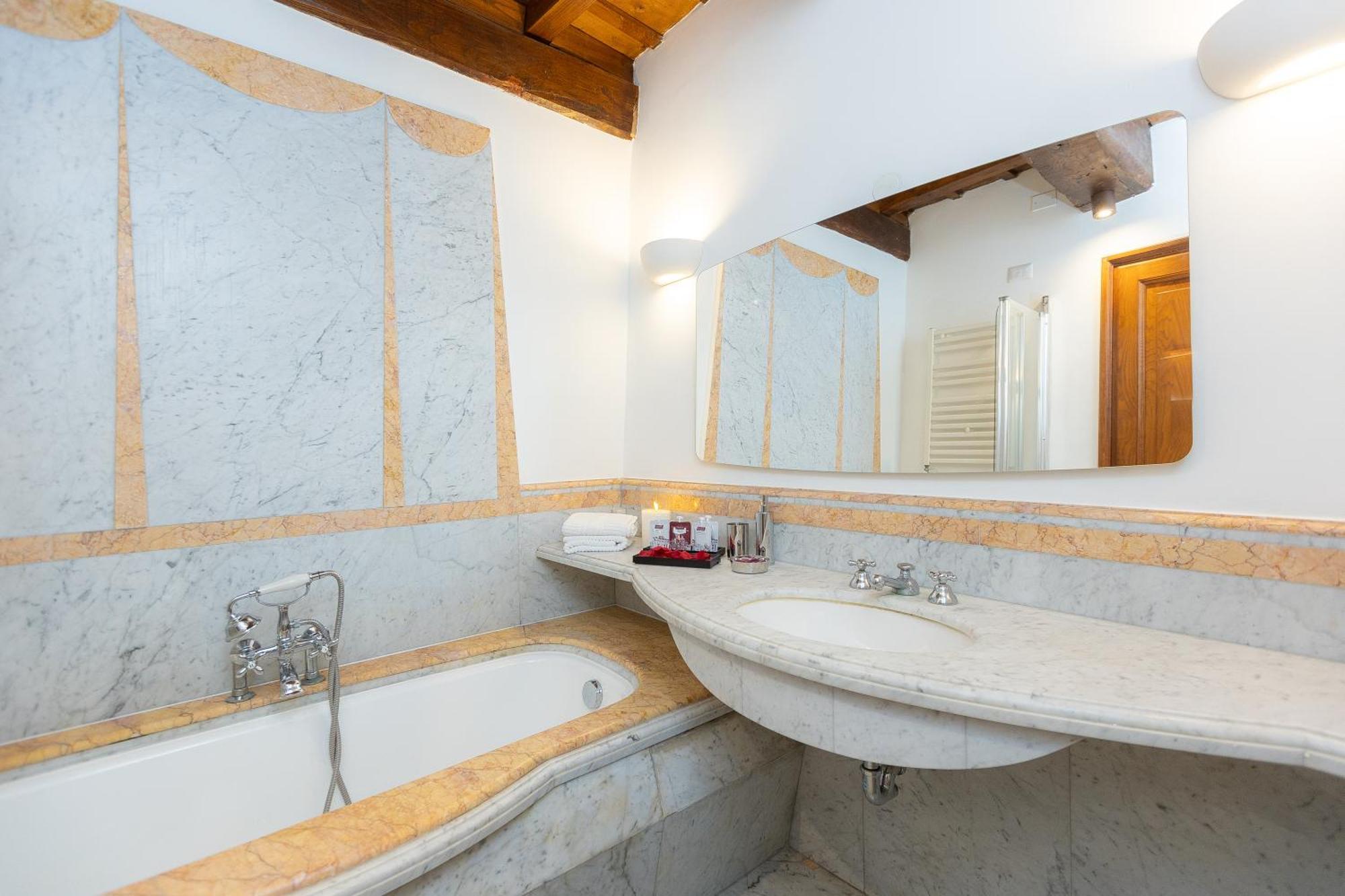 Timeroma Suites Екстериор снимка